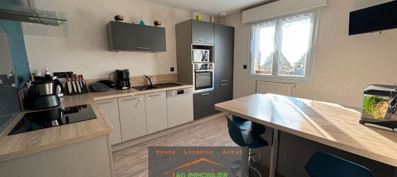 4 bedrooms House in Saint-Gilles, France No. 207603 6