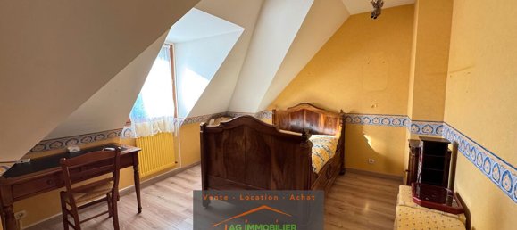 4 bedrooms House in Saint-Gilles, France No. 207603 9