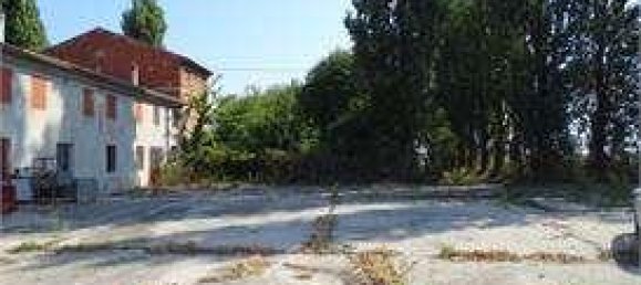 15 rooms House in Cerea, Italy No. 152408 2