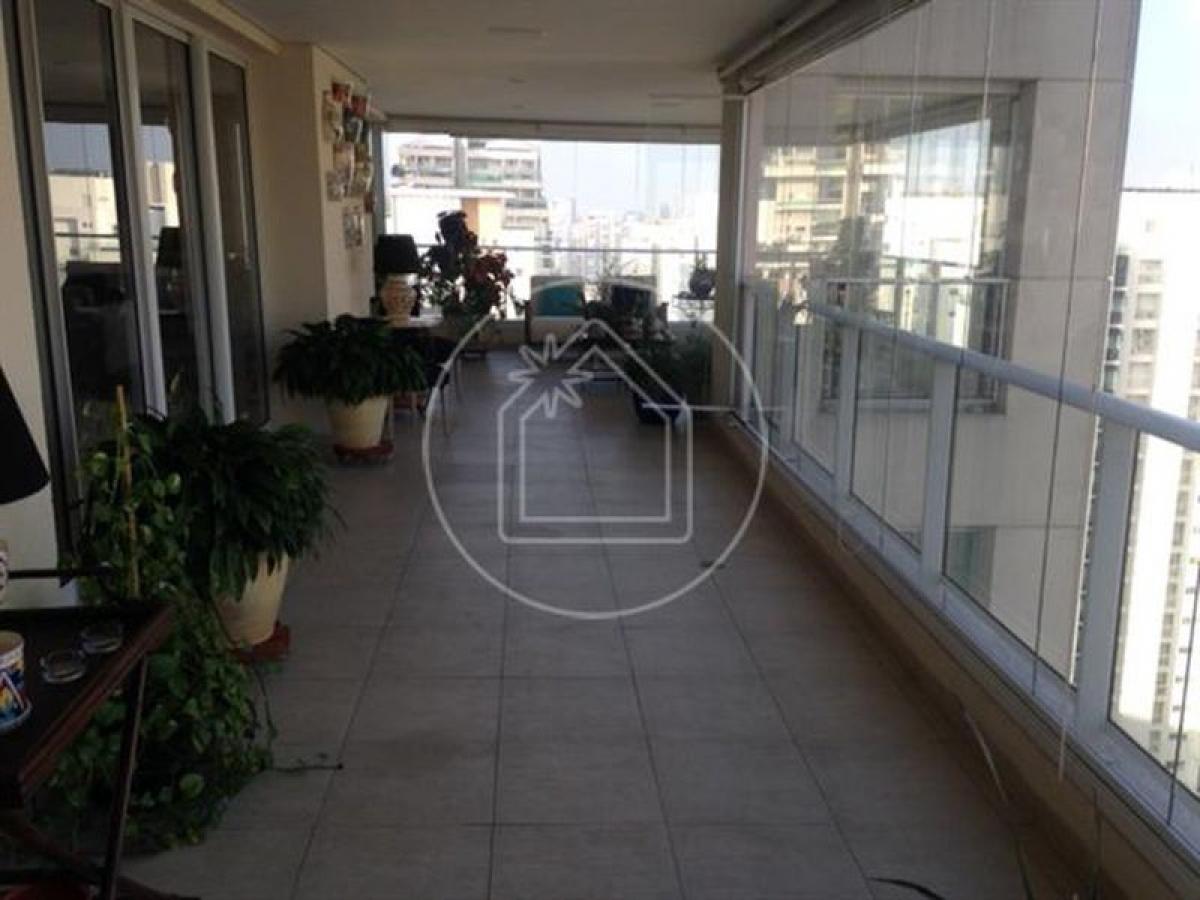 4 bedrooms Apartment in Sao Paulo, Brazil No. 539246