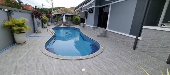 Casa de 3 dormitorios en Hua Hin, Thailand No. 71989 7