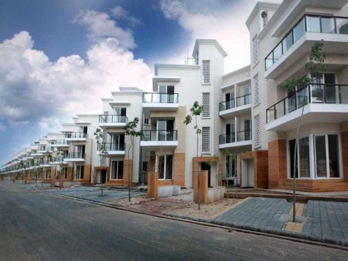 3 bedrooms House in Gurgaon, India No. 27000