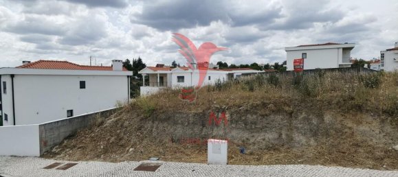 Terrain à Alcanena, Portugal 652m² No. 97824 7