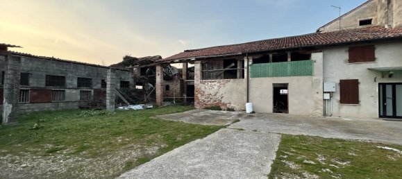 10-Zimmer Haus in Campodoro, Italy, Nr. 235499 11