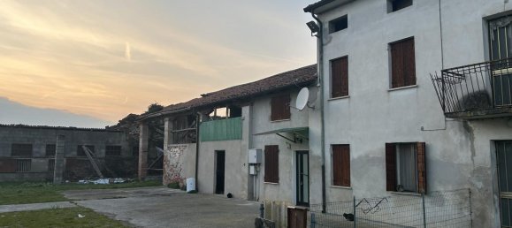 10-Zimmer Haus in Campodoro, Italy, Nr. 235499 8