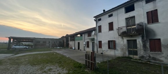10-Zimmer Haus in Campodoro, Italy, Nr. 235499 5