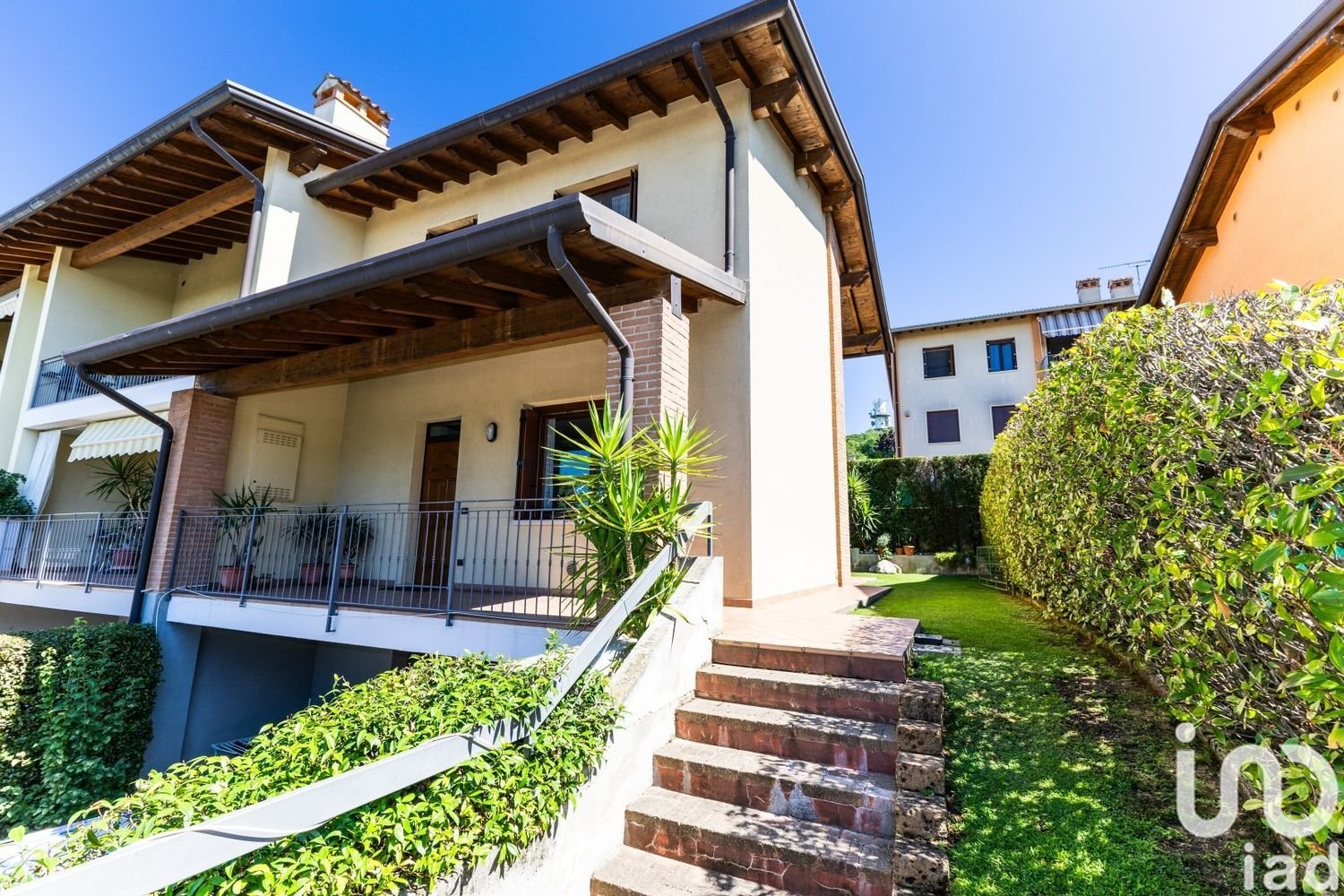 Casa de 6 dormitorios en Castiglione delle Stiviere, Italy No. 363381