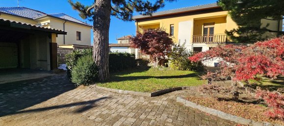 6غرفة منزل في Lurate Caccivio, Italy رقم 88220 9