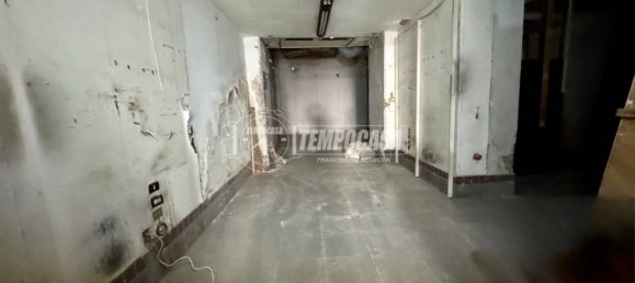 1 room Commercial property in Naples, Italy No. 275262 10