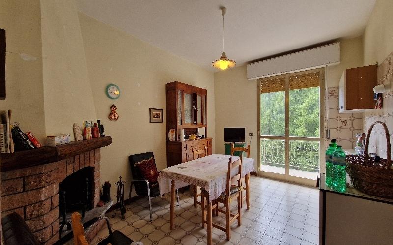 Квартира с 3 комнатами в Кастель д’Аяно, Италия № 237419