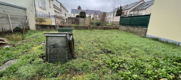 Casa de 3 dormitorios en Joue-les-Tours, France No. 71053 10