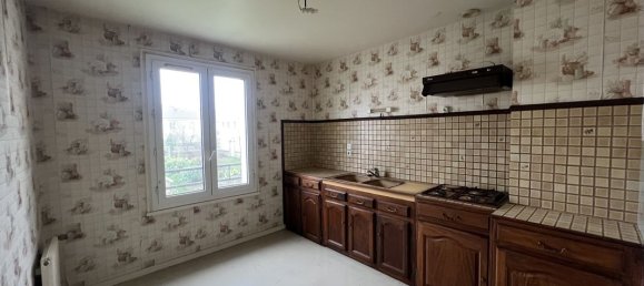 Casa de 3 dormitorios en Joue-les-Tours, France No. 71053 4