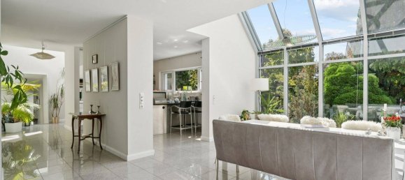 7 rooms House in Hanover, Germany No. 283632 3