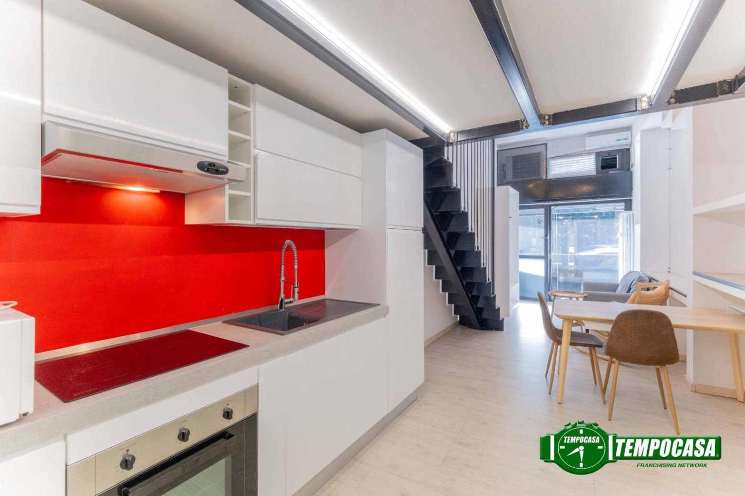 1 Schlafzimmer Wohnung in Milan, Italy, Nr. 348600