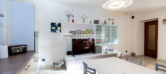 7-Zimmer Haus in Capergnanica, Italy, Nr. 30298 5