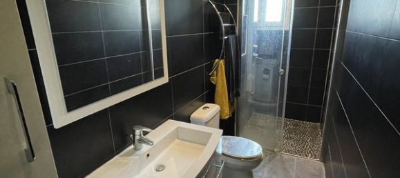 Casa de 4 dormitorios en Noisy-le-Sec, France No. 285792 8