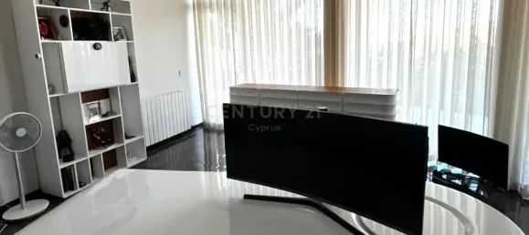 Вилла с 4 спальнями в Агиос Тихонас, Кипр № 4417 20