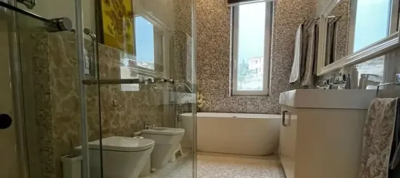 Вилла с 4 спальнями в Агиос Тихонас, Кипр № 4417 14