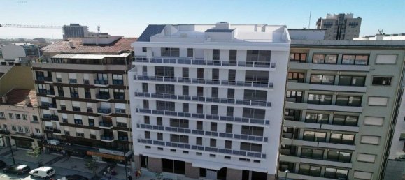 2 Schlafzimmer Wohnung in Aveiro, Portugal, Nr. 80880 2