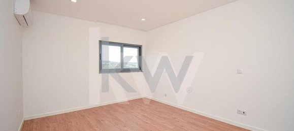 3 Schlafzimmer Wohnung in Loures, Portugal, Nr. 93037 21