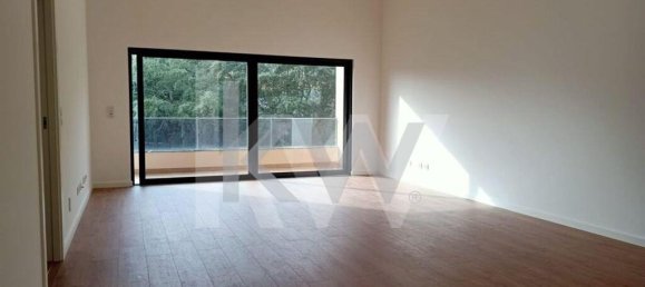 3 Schlafzimmer Wohnung in Loures, Portugal, Nr. 93037 40