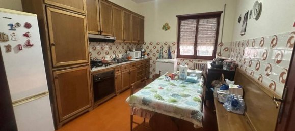 4 rooms Villa in Pomezia, Italy No. 33746 12