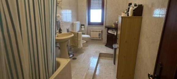 4 rooms Villa in Pomezia, Italy No. 33746 18