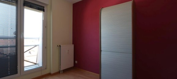 3 bedrooms Apartment in Saint-Louis, France No. 68392 16