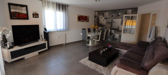 3 bedrooms Apartment in Saint-Louis, France No. 68392 6
