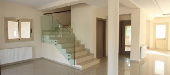 4 Schlafzimmer Villa in Nicosia, Cyprus, Nr. 2521 3