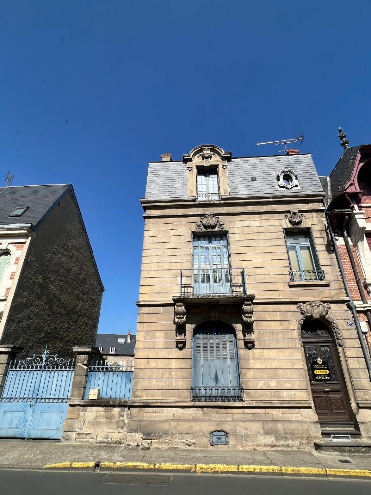 6 غرف نوم منزل في Moulins, France رقم 305641