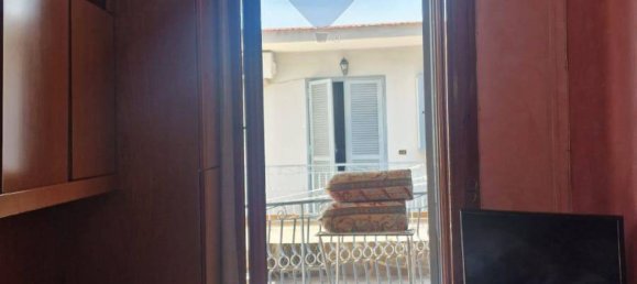 5 bedrooms House in Afragola, Italy No. 358199 16