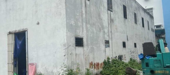 120m² House in District 7, Vietnam No. 19199 2