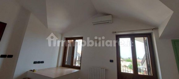 Apartamento de 1 dormitorio en Cavour, Italy No. 164255 12