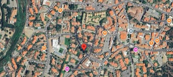 38m² Garage in San Teodoro, Italy No. 320670 3