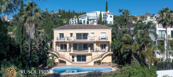 8 bedrooms Villa in Benahavis, Spain No. 5387 12