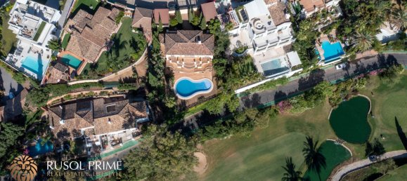 8 bedrooms Villa in Benahavis, Spain No. 5387 8