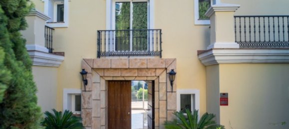 8 bedrooms Villa in Benahavis, Spain No. 5387 20