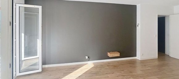 2-salle Appartement à Bastia, France No. 303116 9