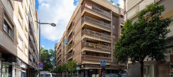 8 bedrooms Duplex in Granada, Spain No. 20936 3