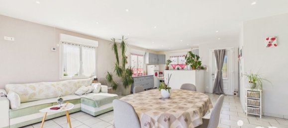 3 bedrooms House in Vosges, France No. 64453 2