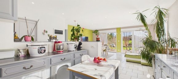 3 bedrooms House in Vosges, France No. 64453 3