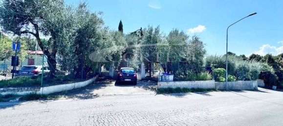 Дом с 3 спальнями в Перуджа, Италия № 356600 3