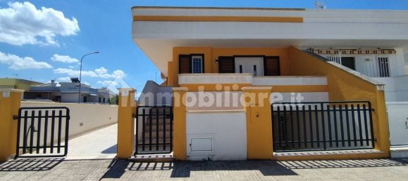 3 Schlafzimmer Haus in Ugento, Italy, Nr. 267701 32