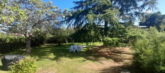 Дом с 4 спальнями в Ле Пуэнсоне, Франция № 250381 2