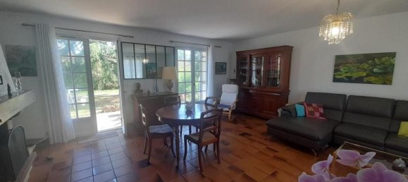 Дом с 4 спальнями в Ле Пуэнсоне, Франция № 250381 6