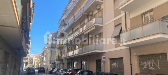 Квартира с 3 спальнями в Пескара, Италия № 168916 4