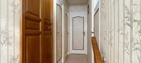 4 chambres Maison à Châlons-en-Champagne, France No. 304525 10