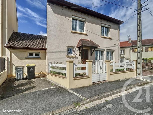 4 chambres Maison à Châlons-en-Champagne, France No. 304525