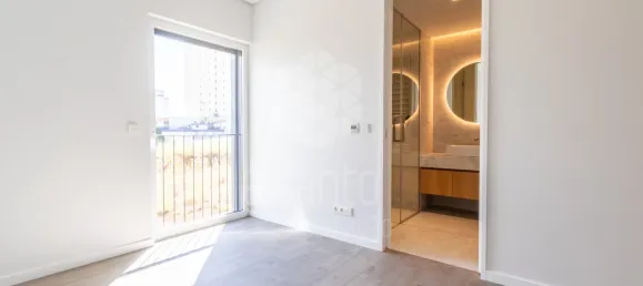 2 bedrooms Apartment in Cascais, Portugal No. 98489 13